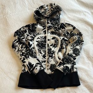 lulu lemon, Scuba Full Zip Hoodie; size 6, black & white floral pattern